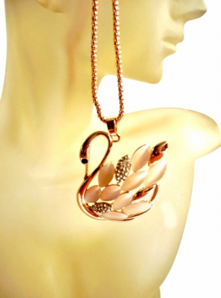 Rose Gold Plated Titanium Long Necklace CZ Mother-of-Pearl Swan Pendant