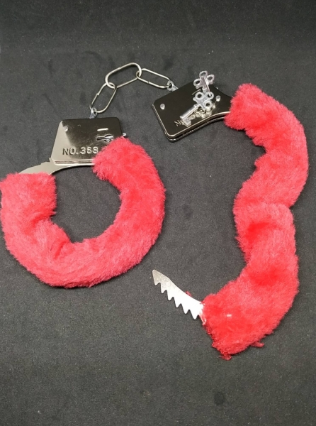 CELLY Red Adult Soft Steel Fuzzy Furry Cuffs Working Metal Handcuffs (CSOH C80713-2)