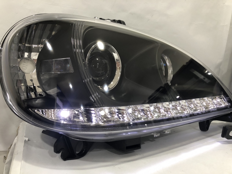 Mercedes Benz M-Class W163 Head Light 02-05 Projector DRL LED Black