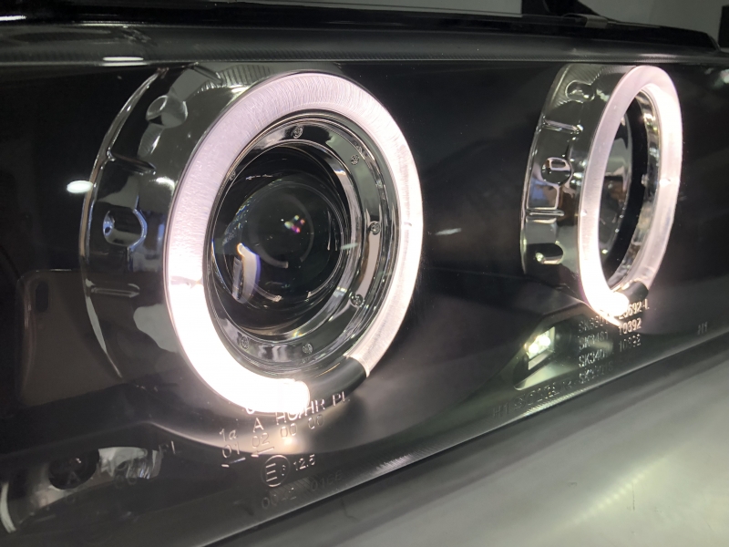 BMW E36 Head Light 92-97 Projector LED Ring 4Door Black