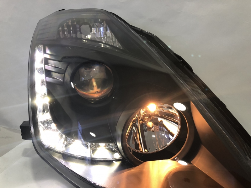 Nissan Fairlady 350Z Head Light 03-05 Projector DRL LED Black Base