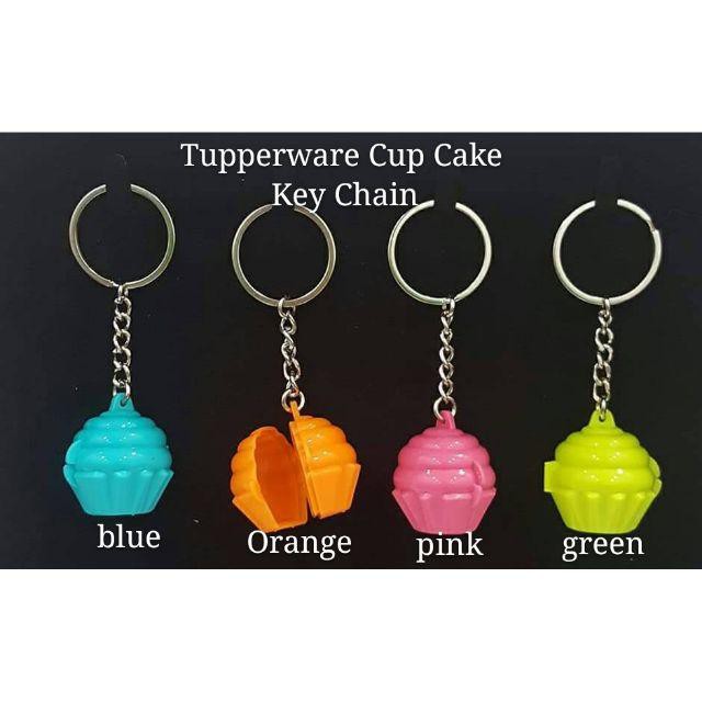 TUPPERWARE CUP CAKE KEYCHAIN KEY CHAIN KEY RING LIMITED EDITION Blue-color