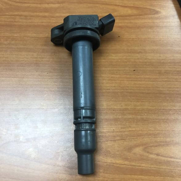 90919-02256 IGNITION PLUG COIL FOR TOYOTA USED ORIGINAL JAPAN