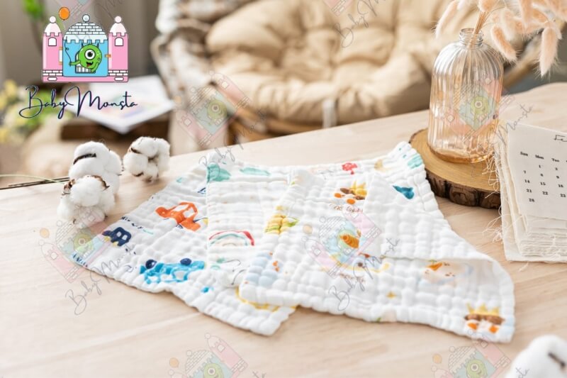 Baby Monsta 25cm X 25cm 6 Layers Gauze Cotton Baby handkerchief Soft, Super Absorbing and Not Shrinking