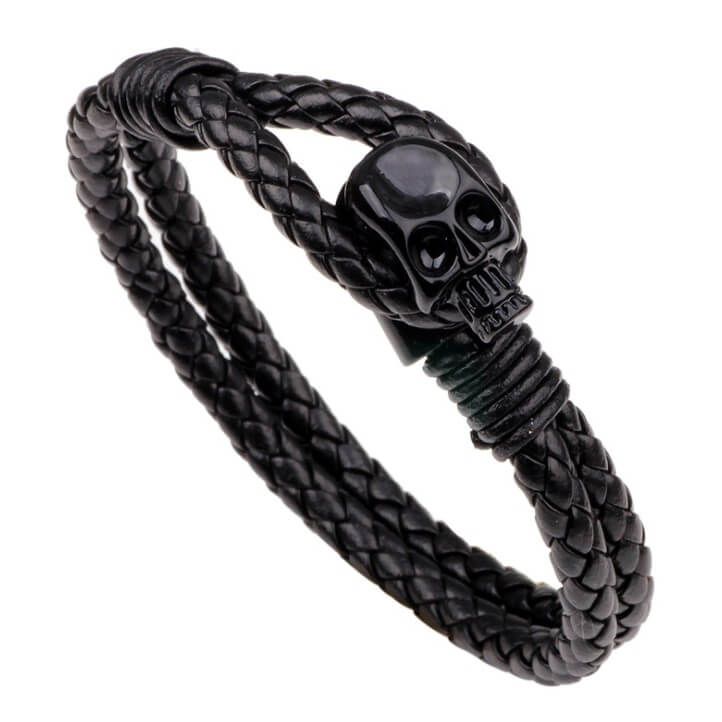 Hanging Leather with Colossus Attack On Titan Skull Bracelet