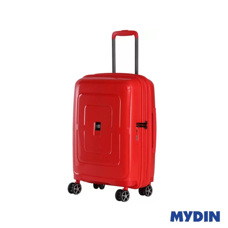 Titan Luggage Medium Red PP (24")
