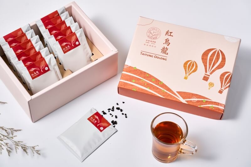 《Goodwill Foods》Red Oolong Gift Box with 12 tea bags (Type 1)
