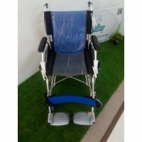 Blue Compact Aluminium Lightweight Wheelchair 11kg (17")