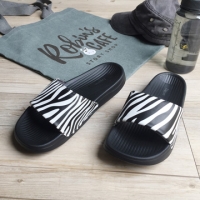 (iSlippers)Kinetic sports slippers / leisure slippers - zebra zebra