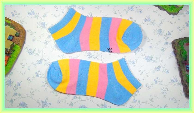 Fashion Lady Socks Low Length Three Stripe Color