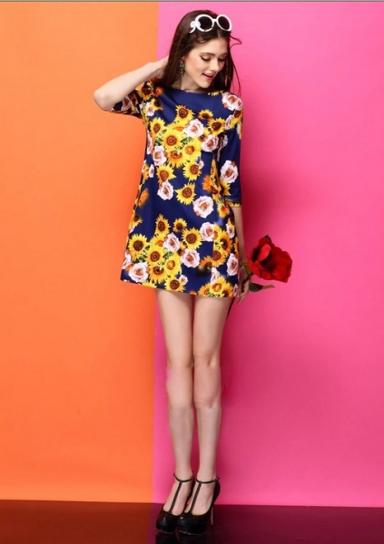 Fashion Flower Design Slim Mini Dress