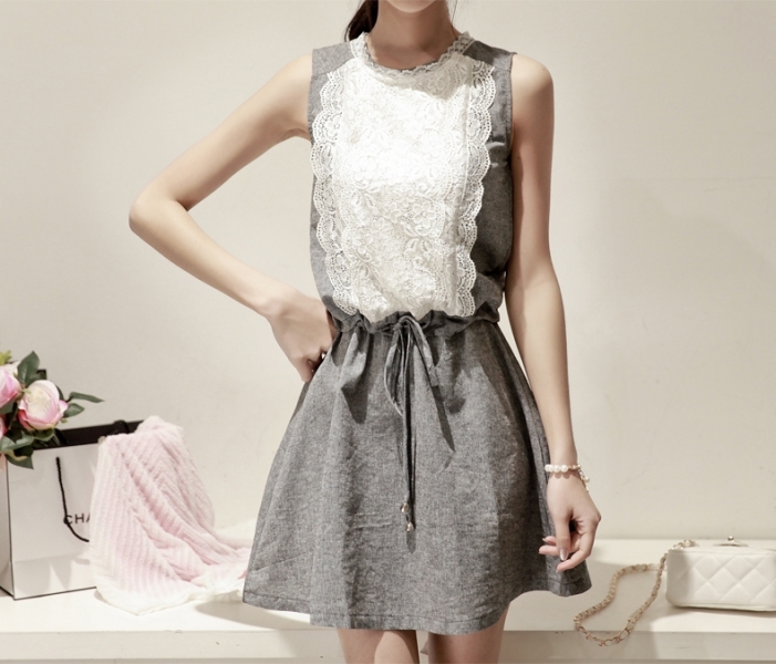 Fashion Lace Design Waist String Sleeveless Mini Dress
